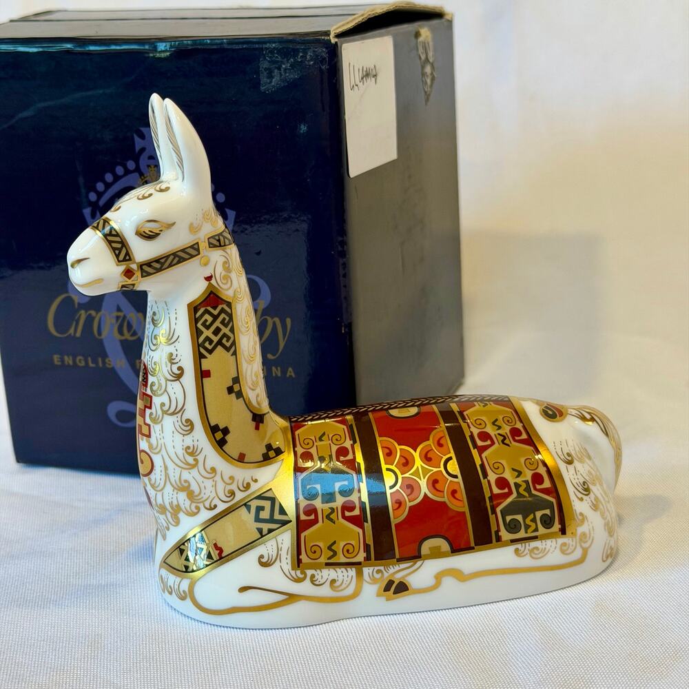 Royal Crown Derby Llama Paperweight - Collectors Guild Gold Stopper Boxed